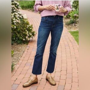 Frank & Eileen Killian Crop Flare Jean, Size 26 Short Petite Friendly 23” inseam